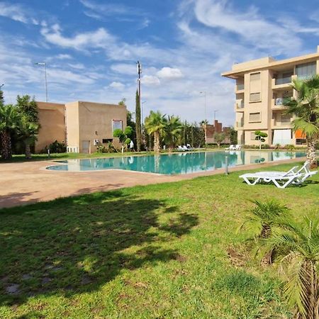 Cosy Appart Avec 2 Piscines, 2 Ch, 2 Sdb Marrakech Marrákes Kültér fotó