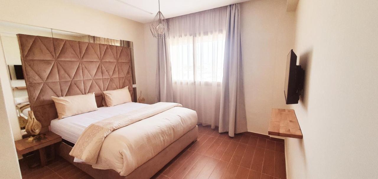 Cosy Appart Avec 2 Piscines, 2 Ch, 2 Sdb Marrakech Marrákes Kültér fotó