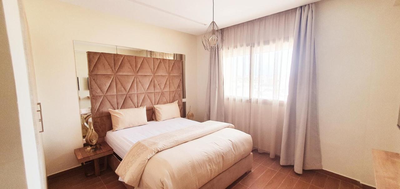 Cosy Appart Avec 2 Piscines, 2 Ch, 2 Sdb Marrakech Marrákes Kültér fotó